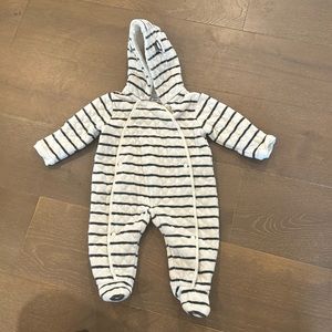 Nordstrom quilted bunting with hood